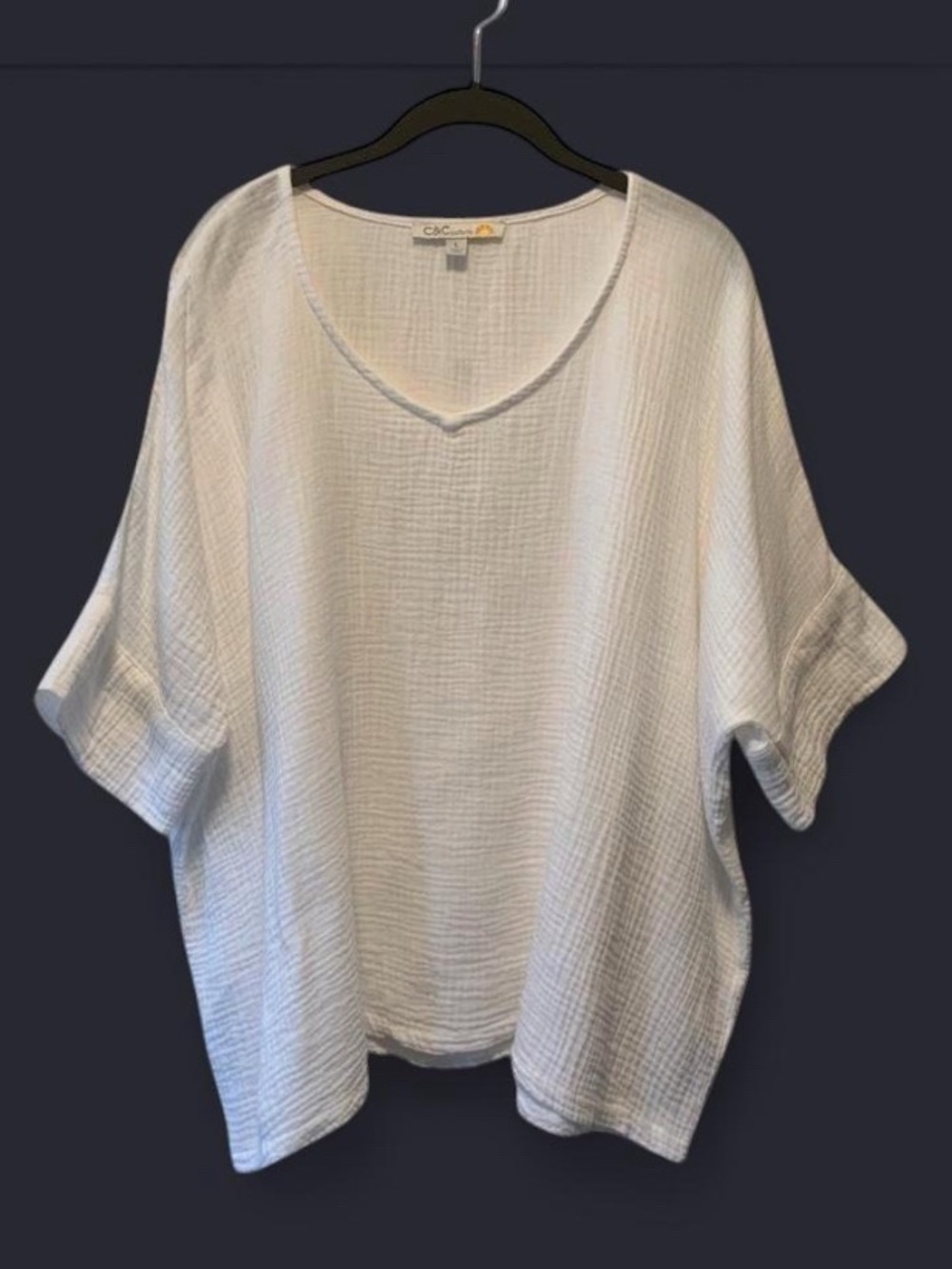 Soft Gauze V-Neck Relaxed Women’s Top - White